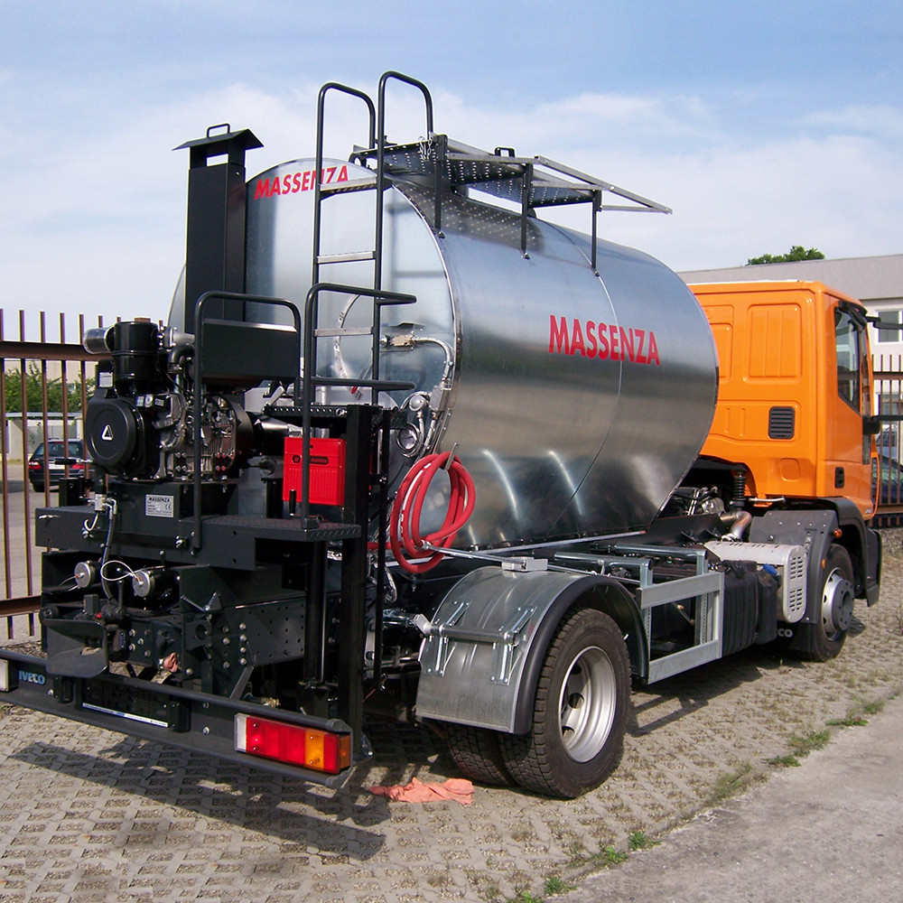 Répandeuses à emulsion